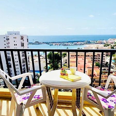Amazing Views To Cristianos Bay In Achacay *